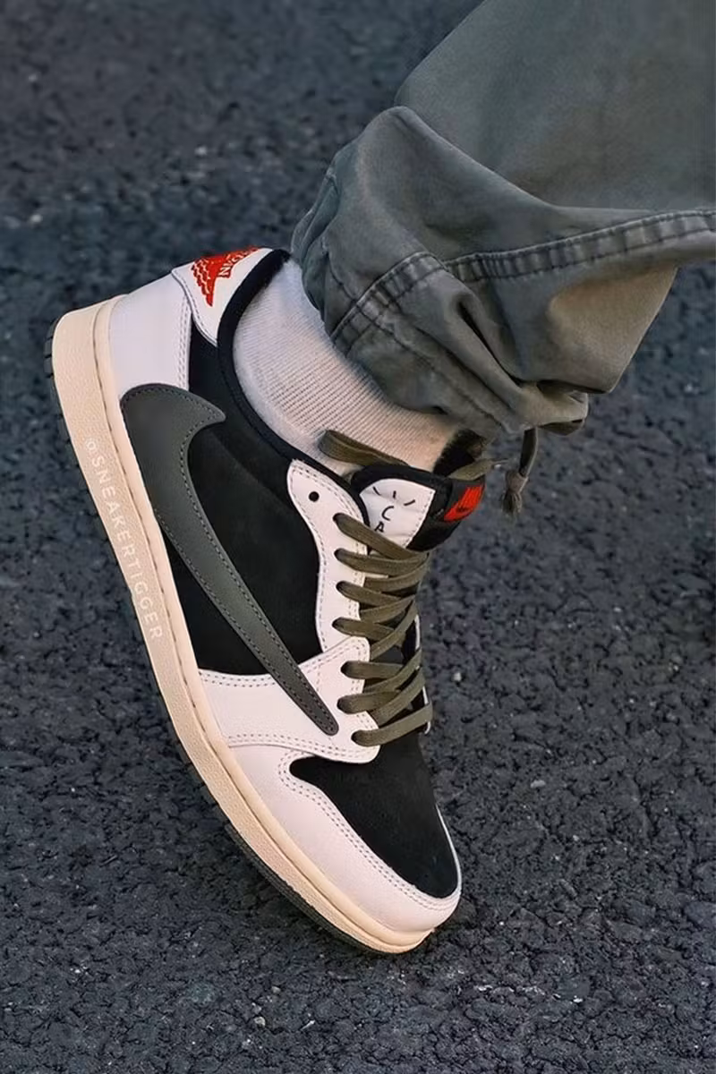 Travis Scott x Nike Air Jordan 1 Low 